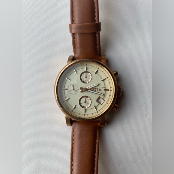 Fossil Rose Gold Chronograph Watch + leather bands - Picture 7 of 16